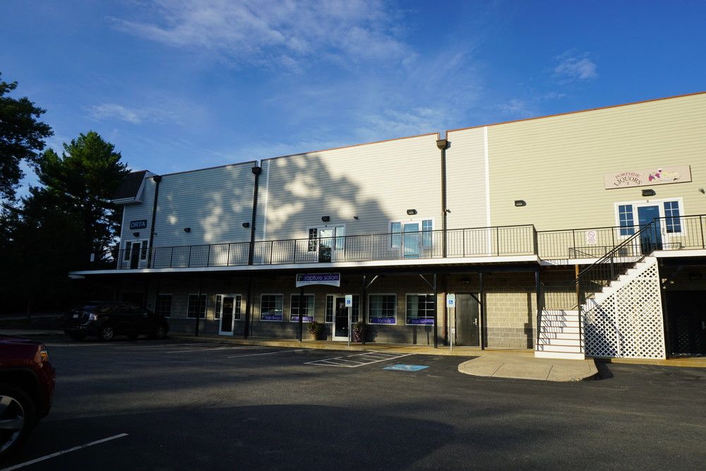 Pembroke Point : 75 Washington St, Pembroke, MA 02359